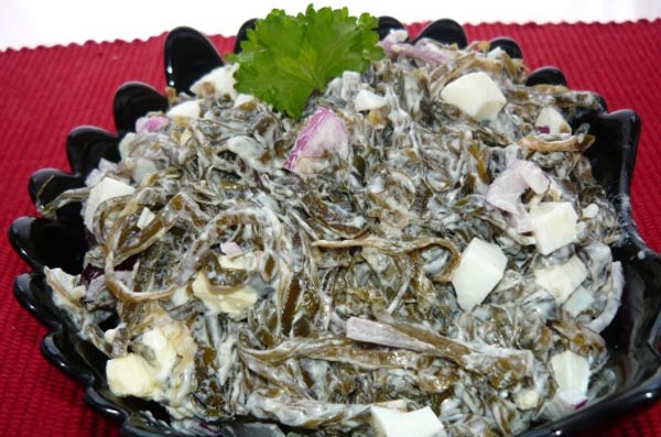 Салат витаминный с морской капустой