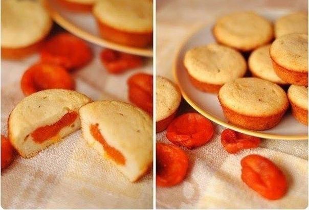 Манные кексы с курагой