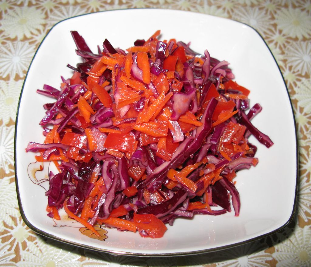Салат из краснокочанной капусты с сладким перцем (9)