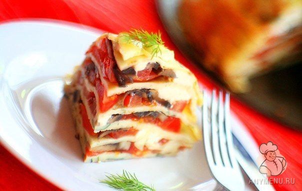 Блинный пирог с помидорами грибами и сыром