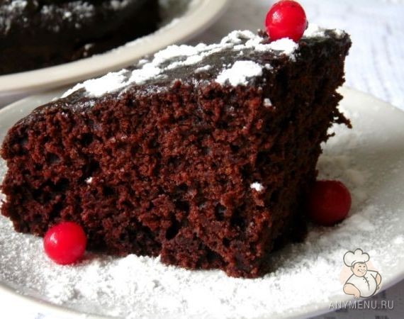 Влажный шоколадный торт пирожное